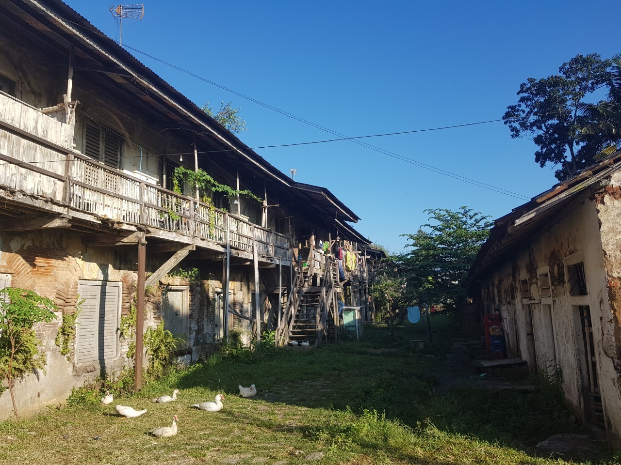 암바라와 성 옛 모습 (사진 제공 : 이태복 작가)